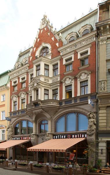 Dome Pearl Hostelリガ エクステリア 写真