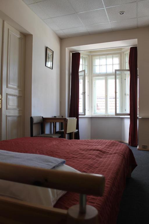 Dome Pearl Hostelリガ 部屋 写真